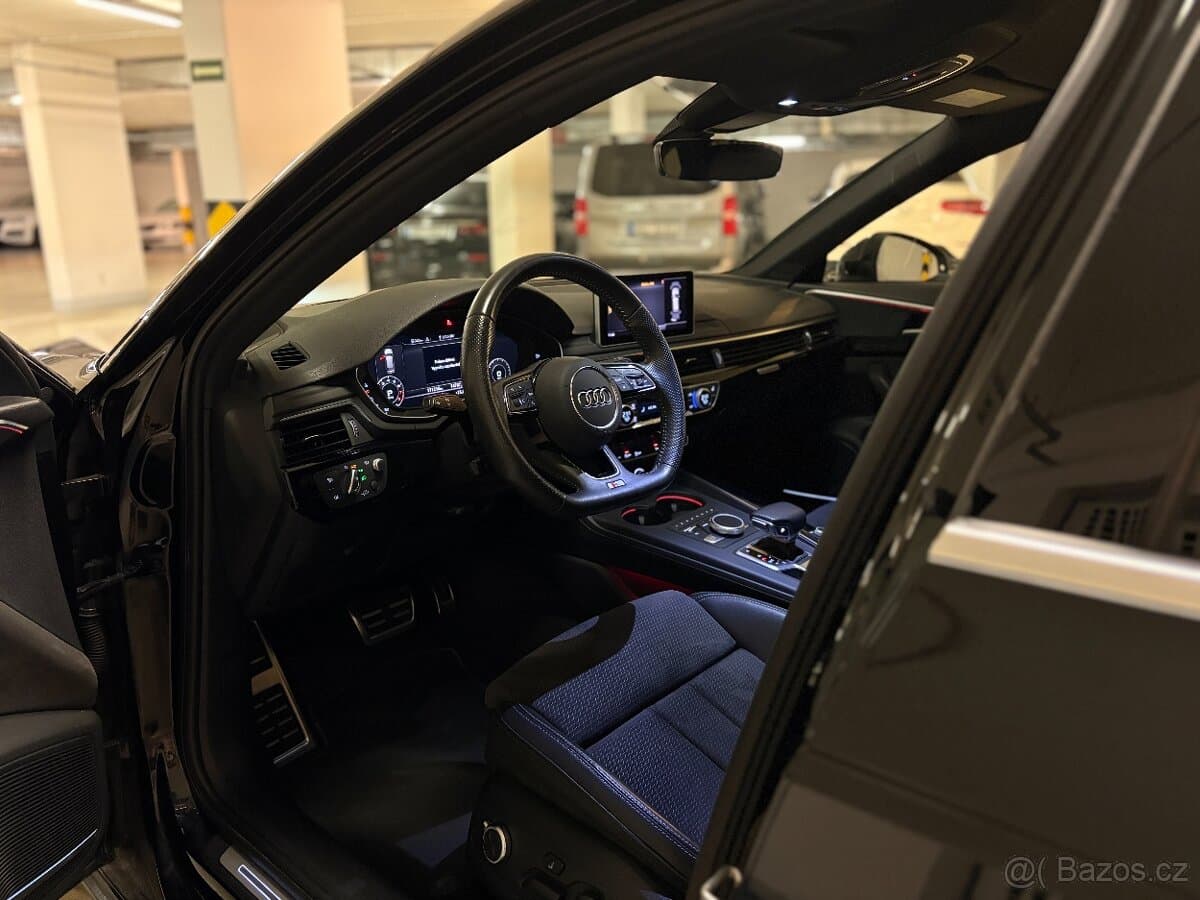 2018 Audi A4 - 12