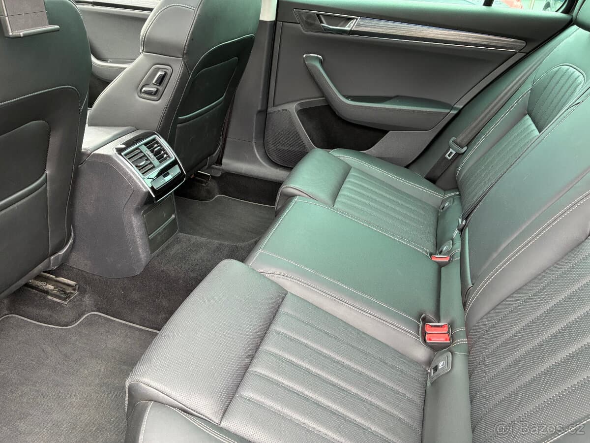 2023 Škoda SUPERB - 12