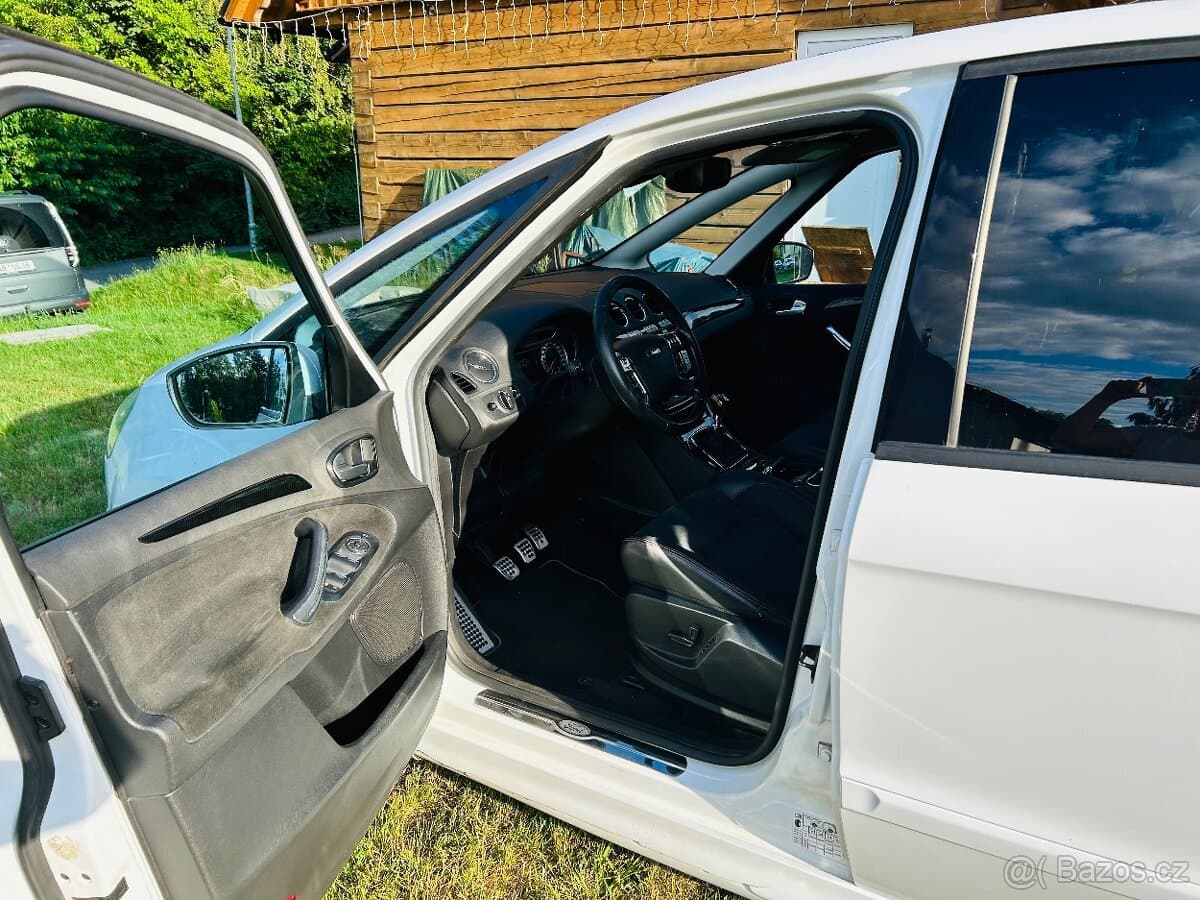 2008 Ford S-MAX - 12