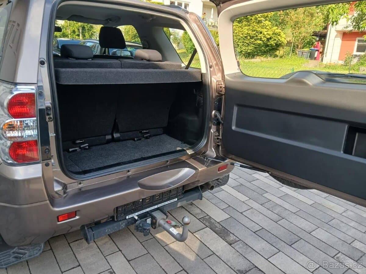 2014 Suzuki GRAND - 12