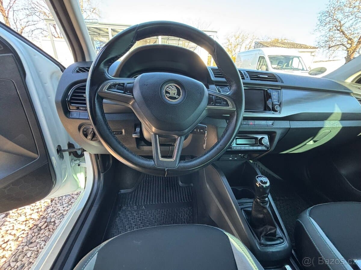 2016 Škoda FABIA - 12