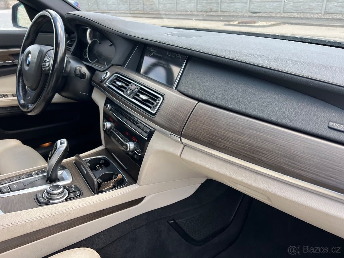 2013 BMW OSTATNÍ - 12