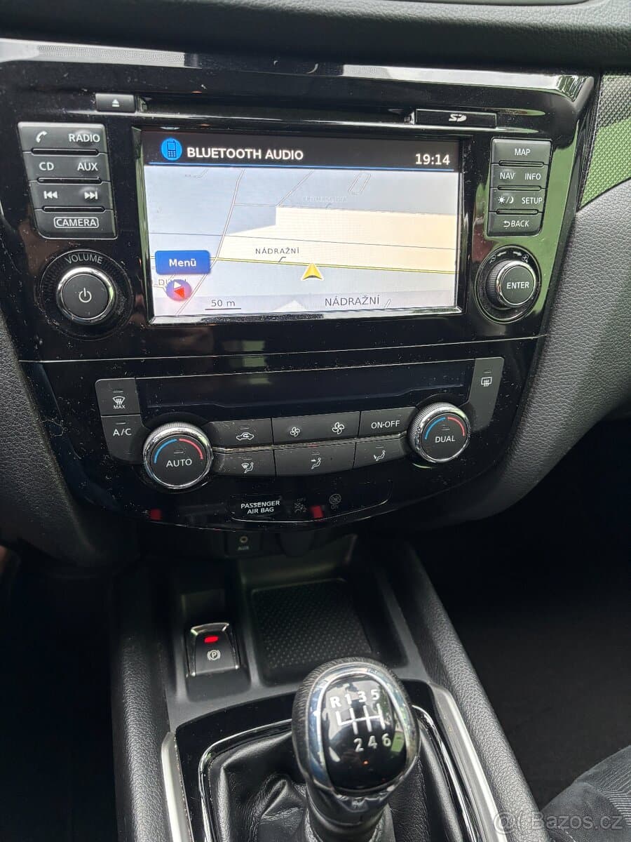 2016 Nissan X-TRAIL - 12