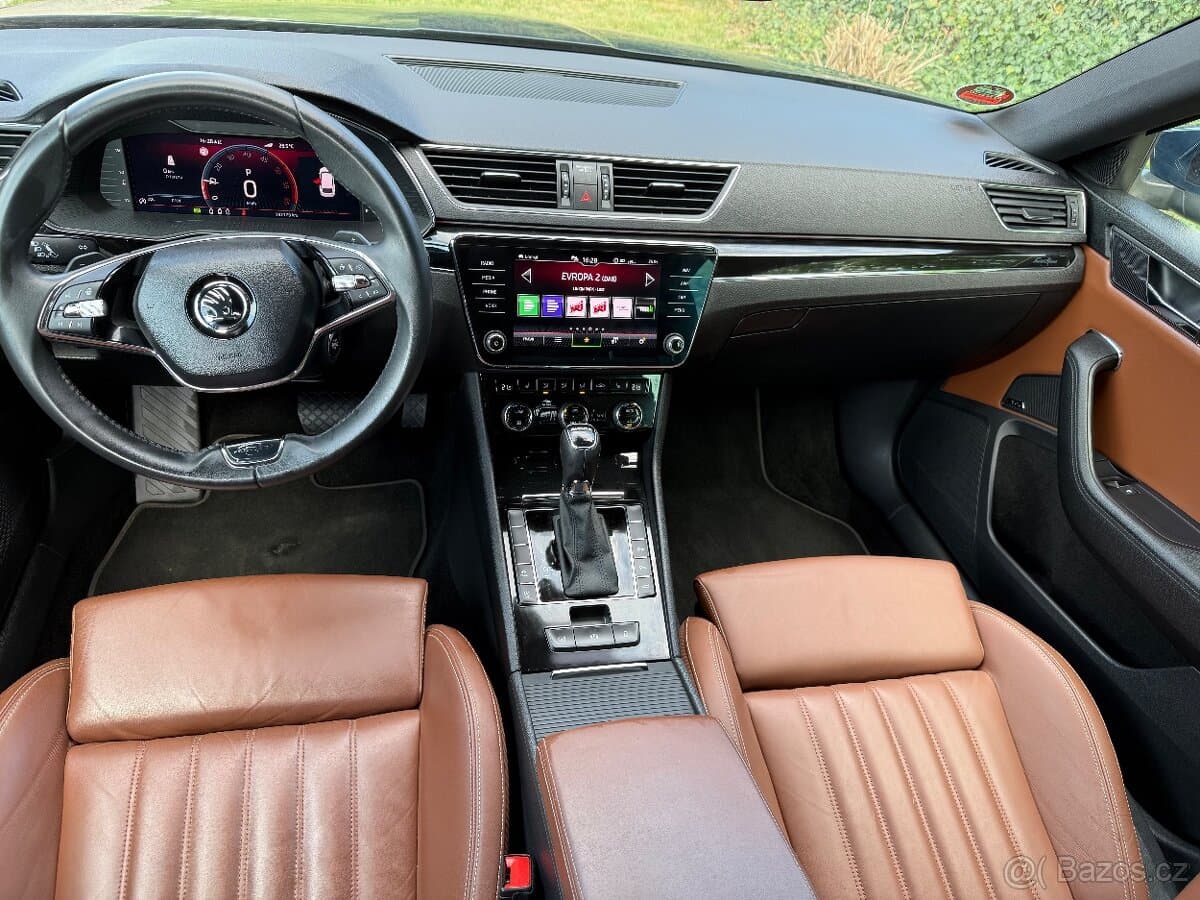 2023 Škoda SUPERB - 12