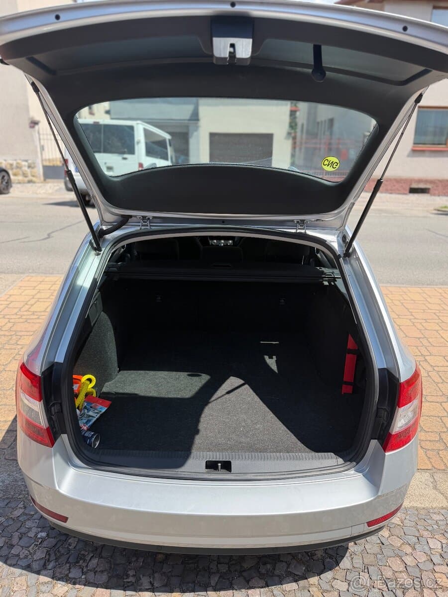 2019 Škoda OCTAVIA - 12