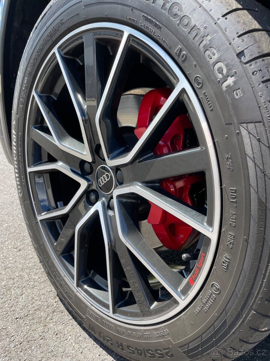 2021 Audi Q5 - 12