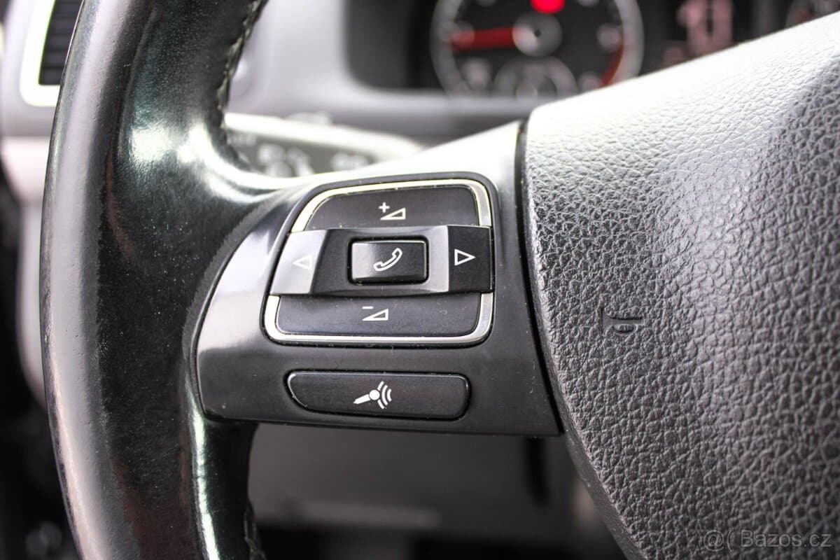 2015 Volkswagen TOURAN - 12