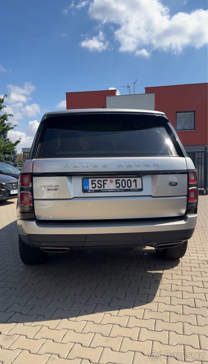 2018 Land Rover RANGE ROVER - 12
