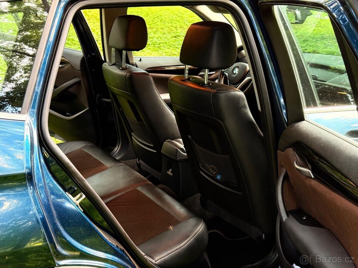 2013 BMW X1 - 12