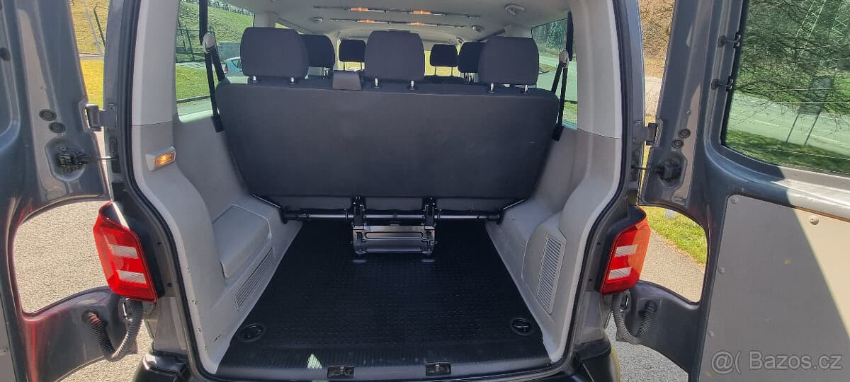 2019 Volkswagen CARAVELLE - 12