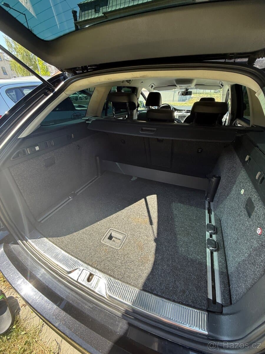 2012 Škoda SUPERB - 12