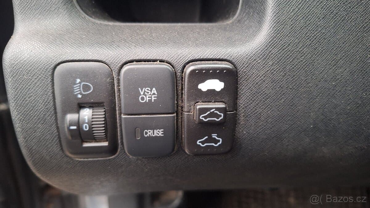 2005 Honda CR-V - 12