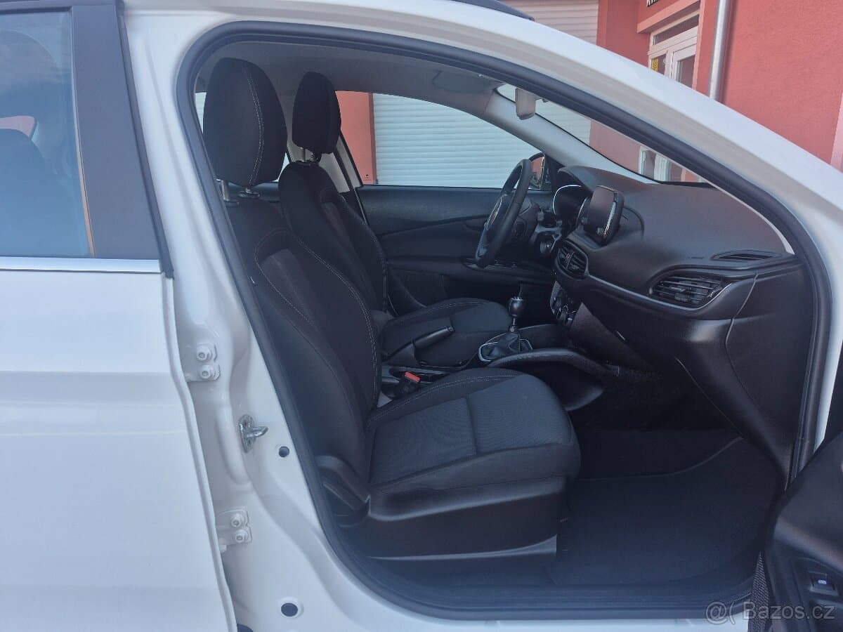 2019 Fiat TIPO - 12