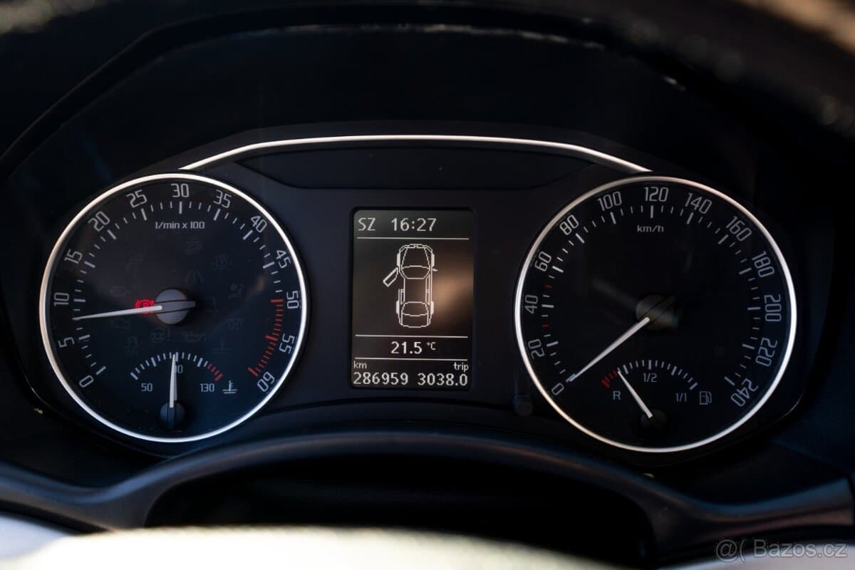 2013 Škoda OCTAVIA - 12