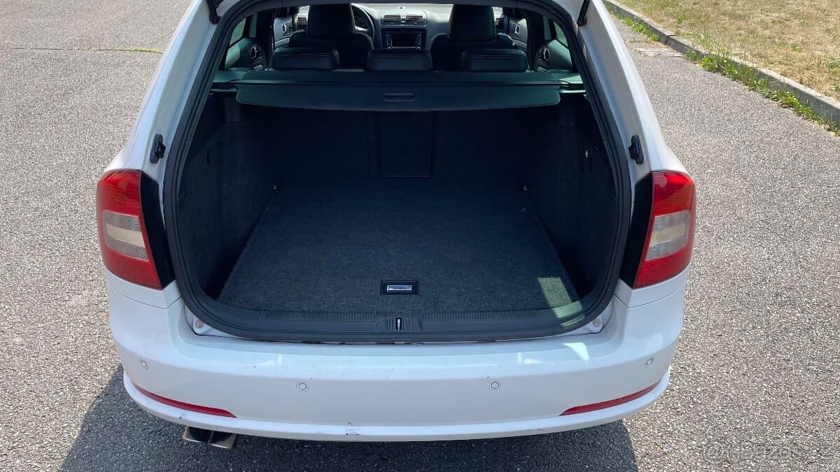 2010 Škoda OCTAVIA - 12