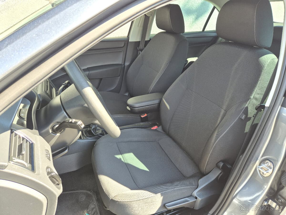 2013 Škoda RAPID - 12