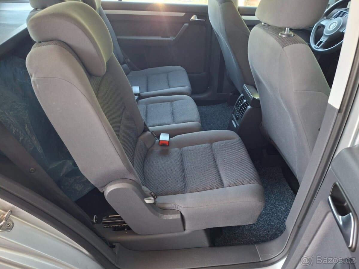 2011 Volkswagen TOURAN - 12