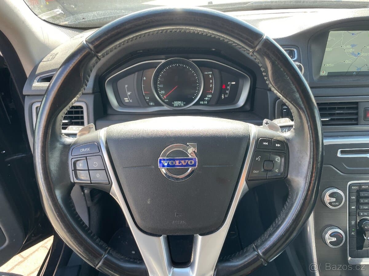 2014 Volvo XC70 - 12