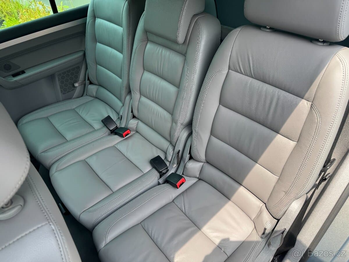 2004 Volkswagen TOURAN - 12