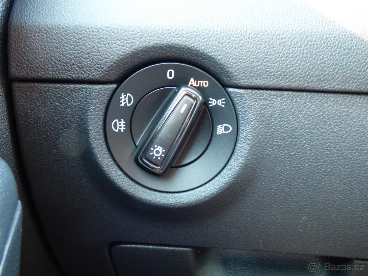 2014 Škoda OCTAVIA - 12