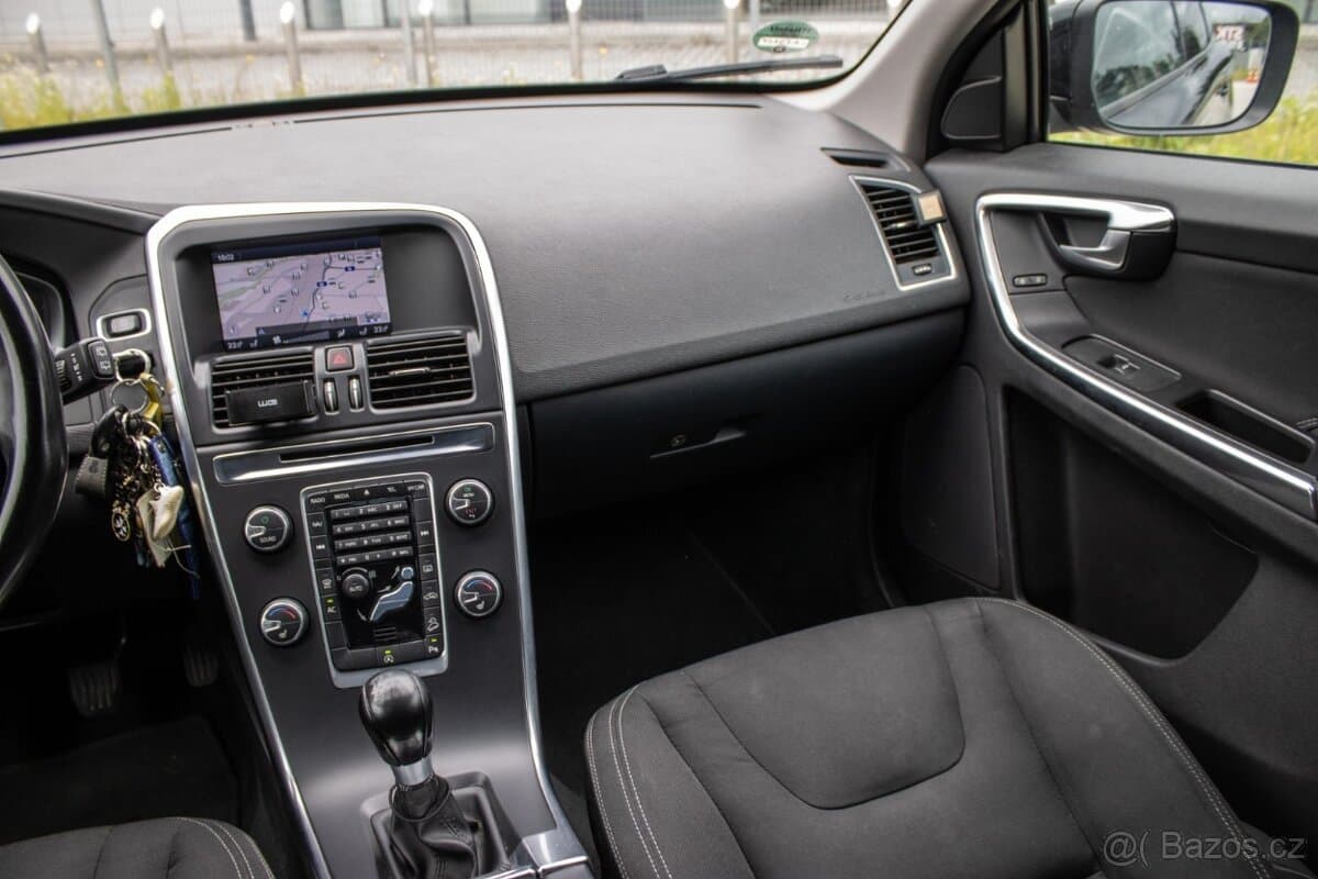 2013 Volvo XC60 - 12