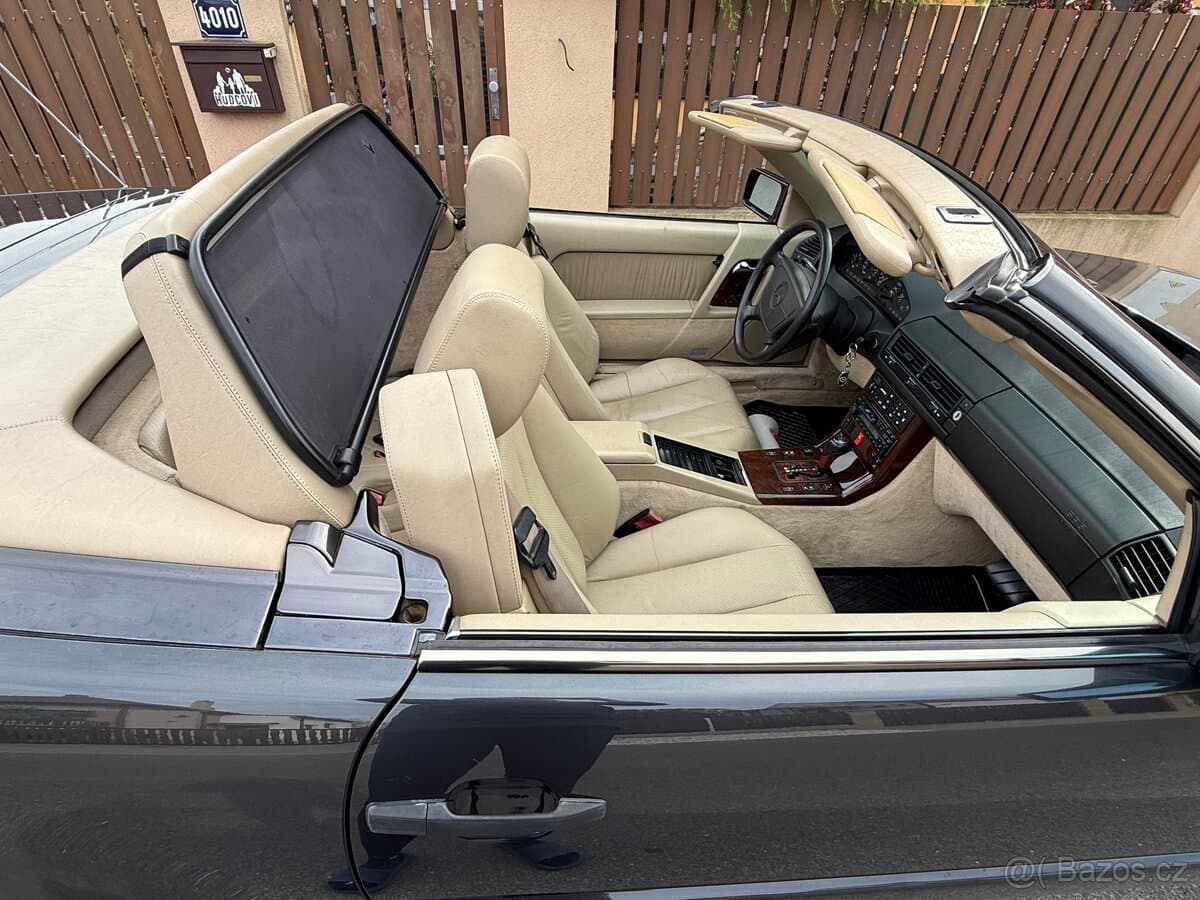 1995 Mercedes-Benz SL - 12