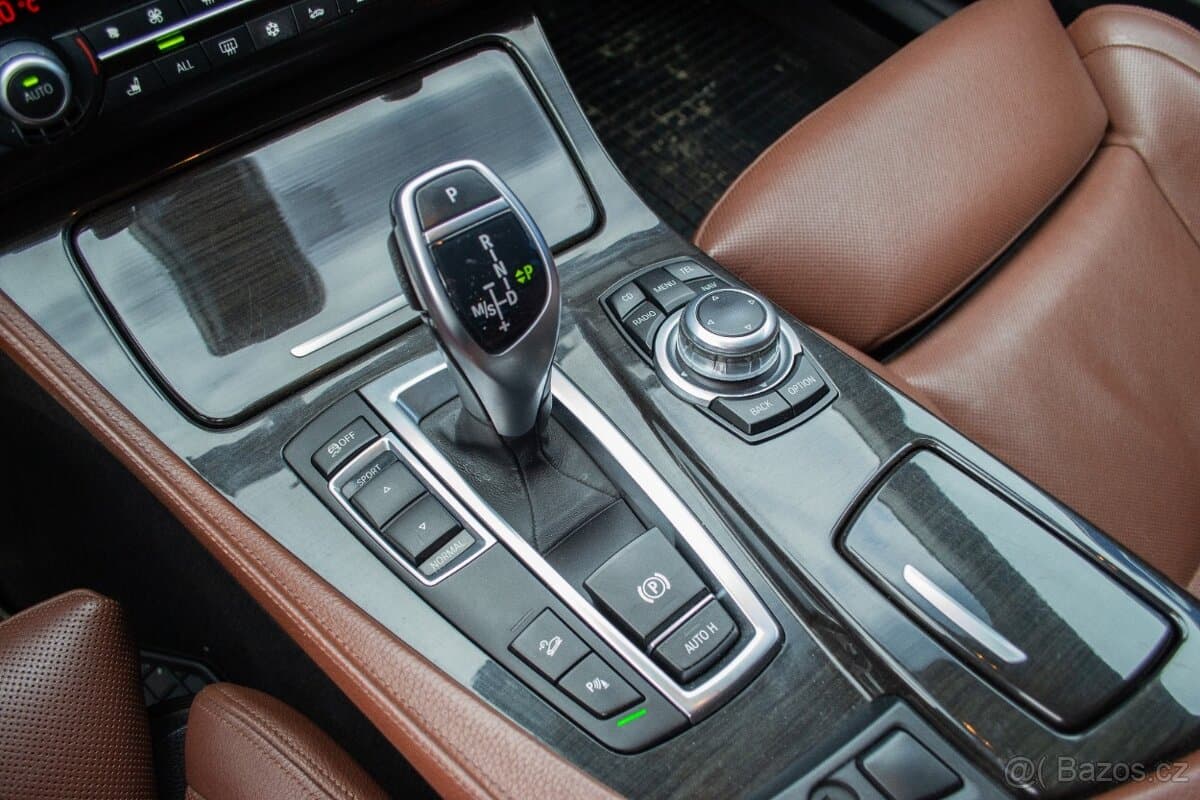 2011 BMW OSTATNÍ - 12