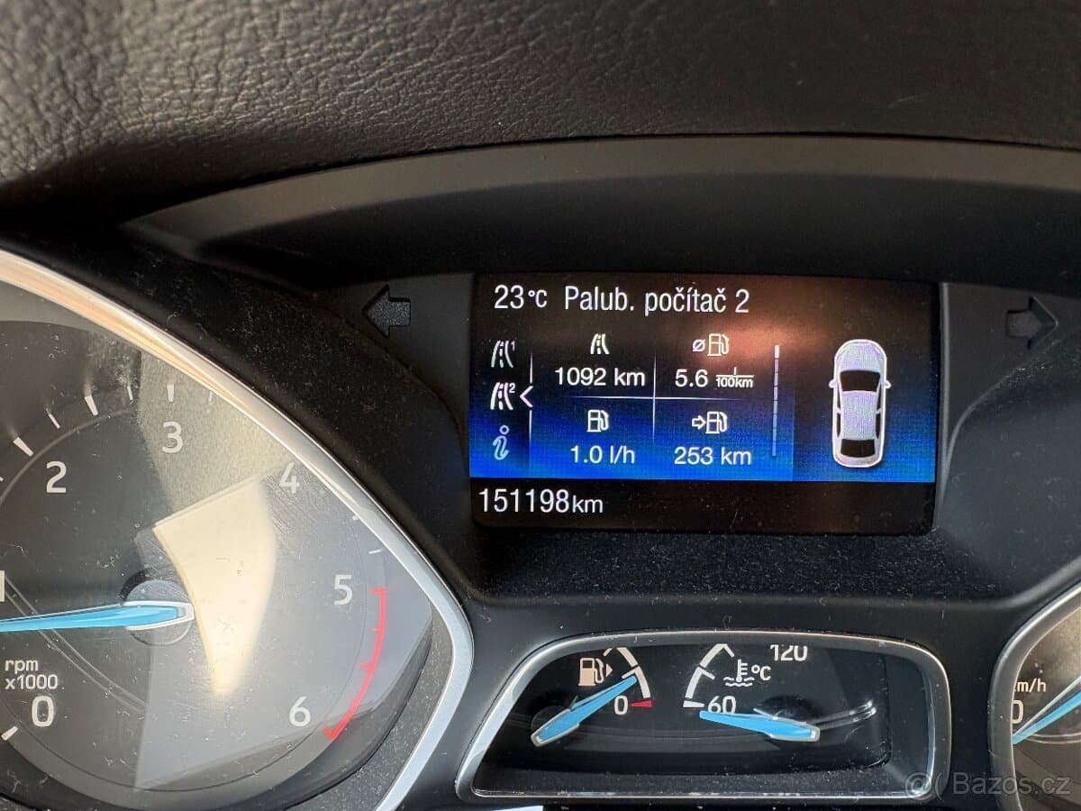2015 Ford FOCUS - 12