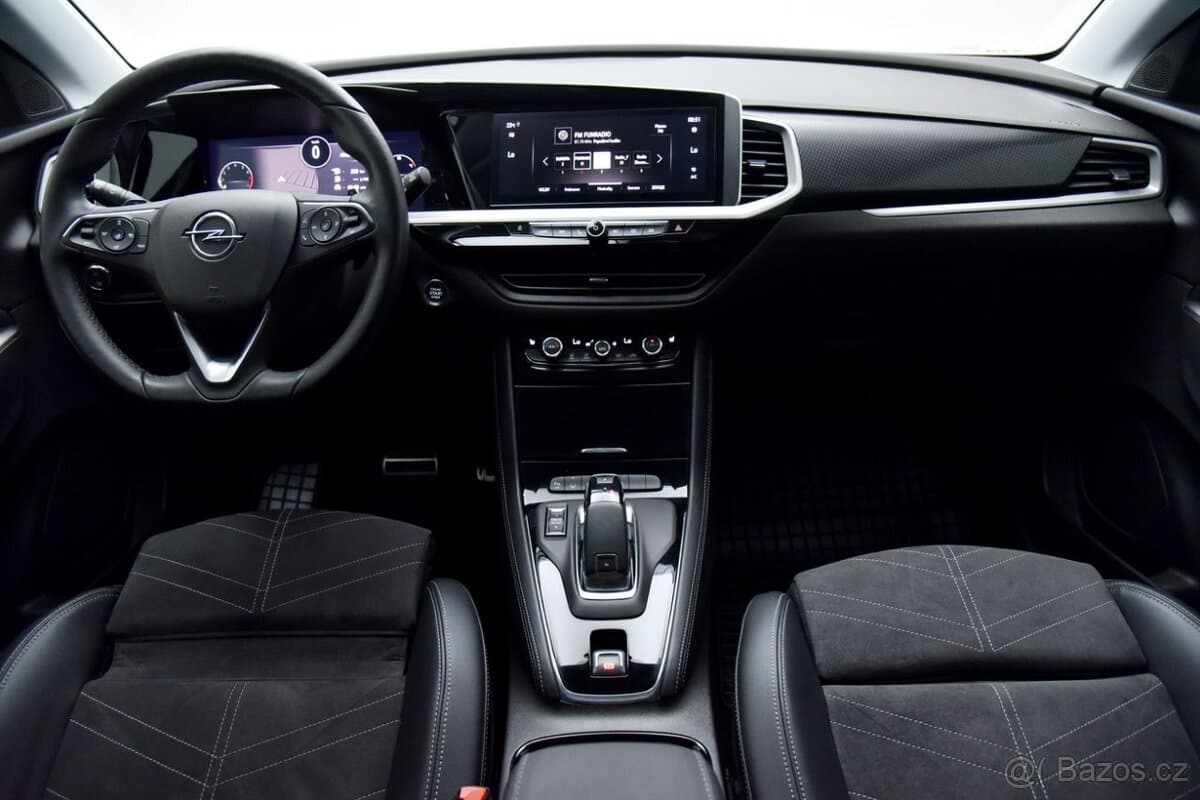 2022 Opel GRANDLAND - 12