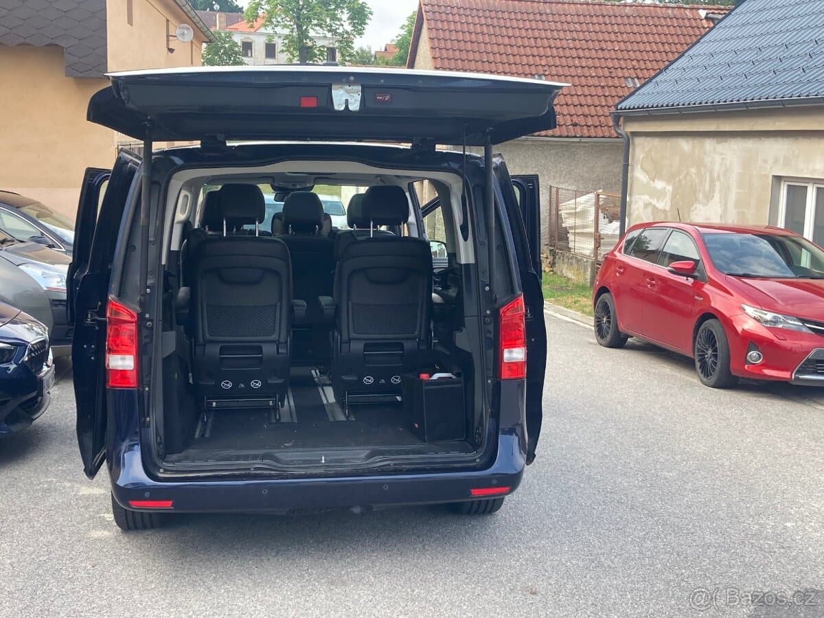Mercedes-Benz V-CLASS - 12