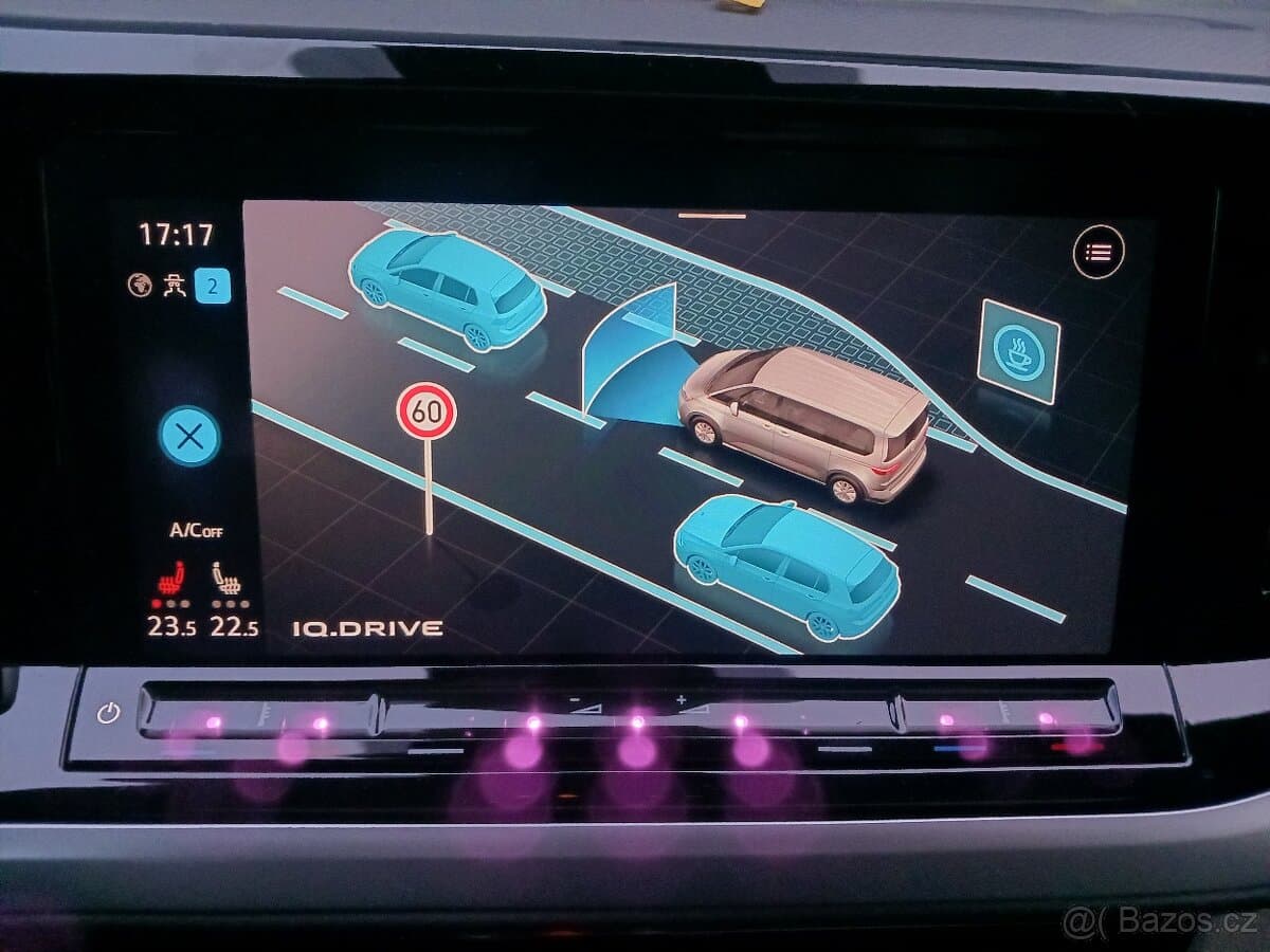 2023 Volkswagen MULTIVAN - 12