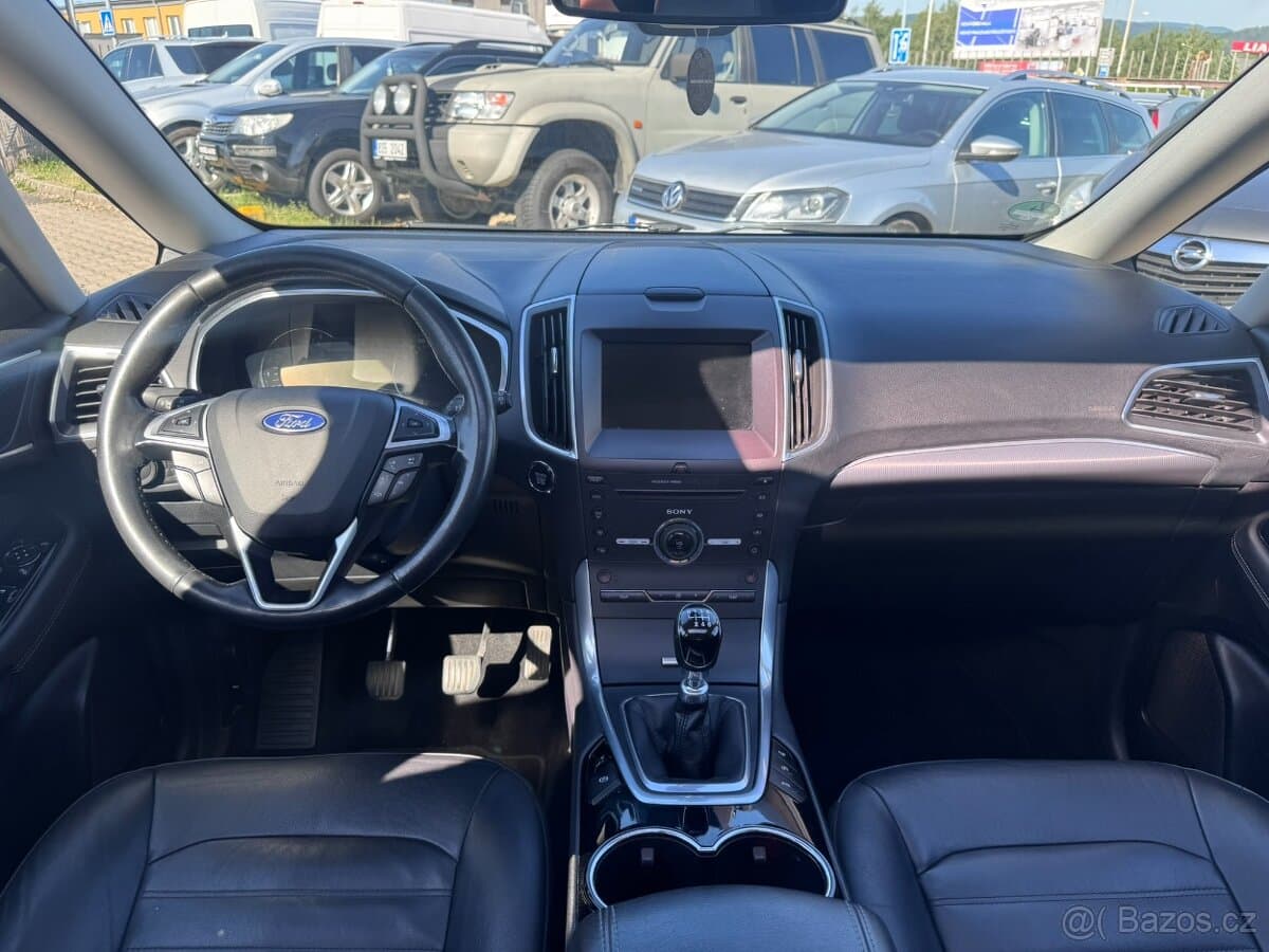 2016 Ford GALAXY - 12