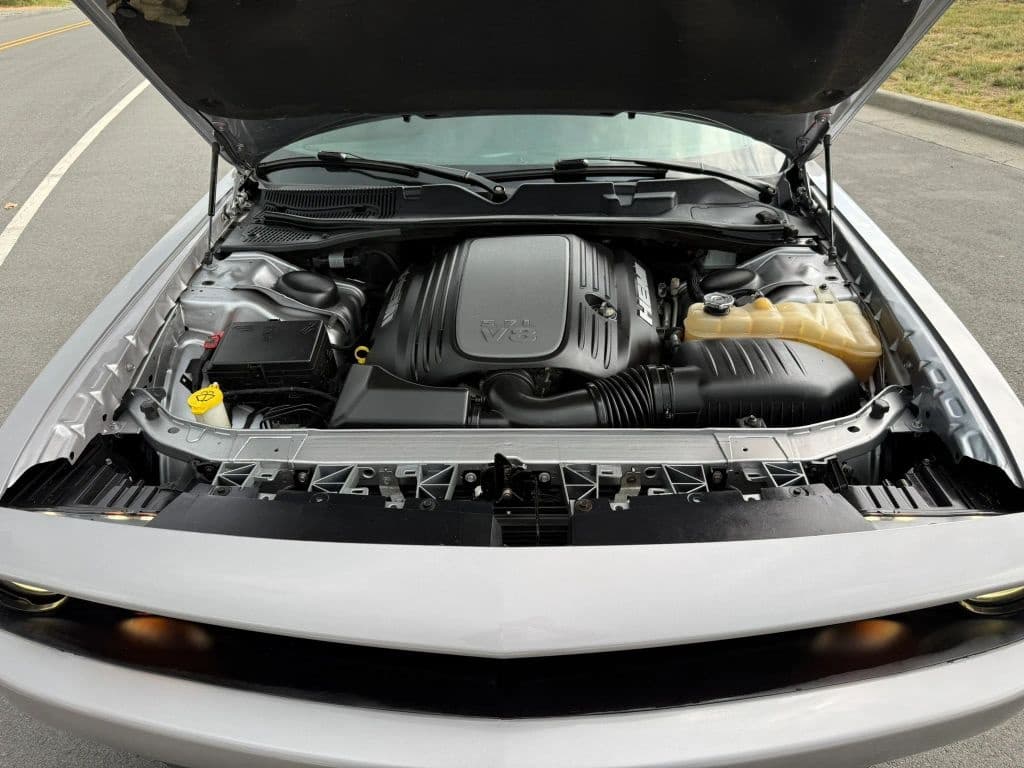 2017 Dodge CHALLENGER - 12