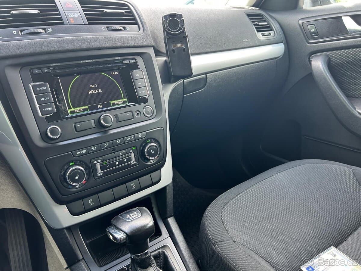 2011 Škoda YETI - 12
