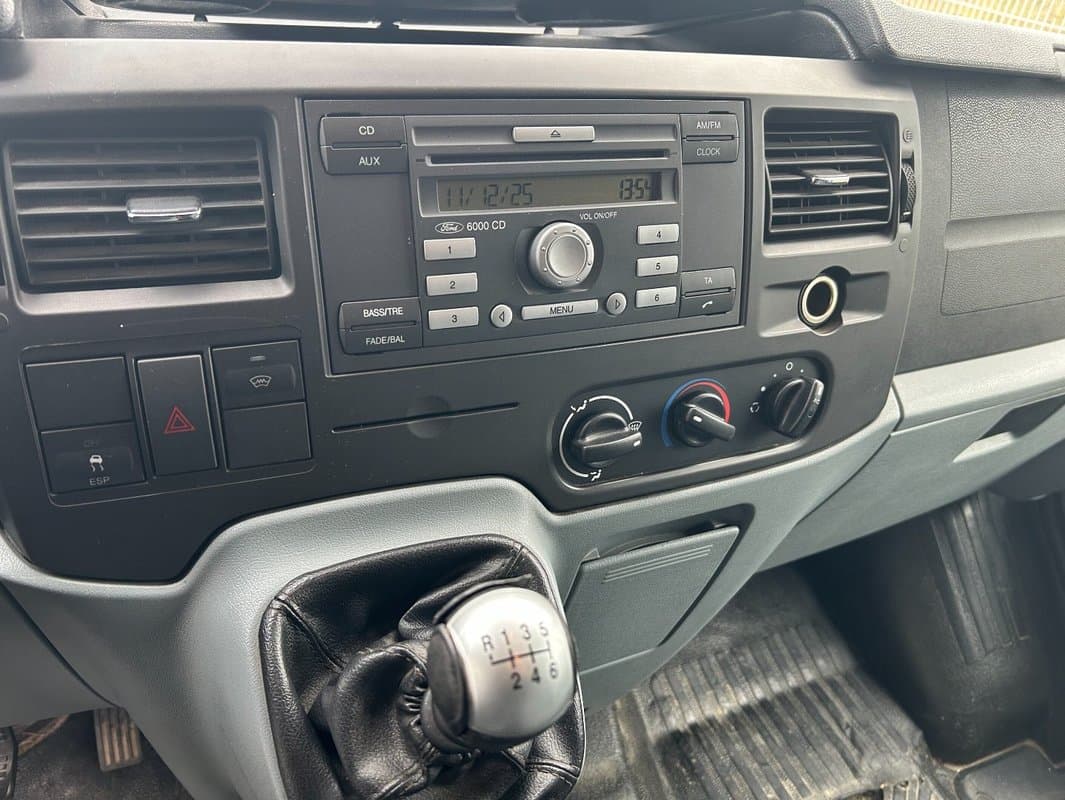 2013 Ford TRANSIT - 12