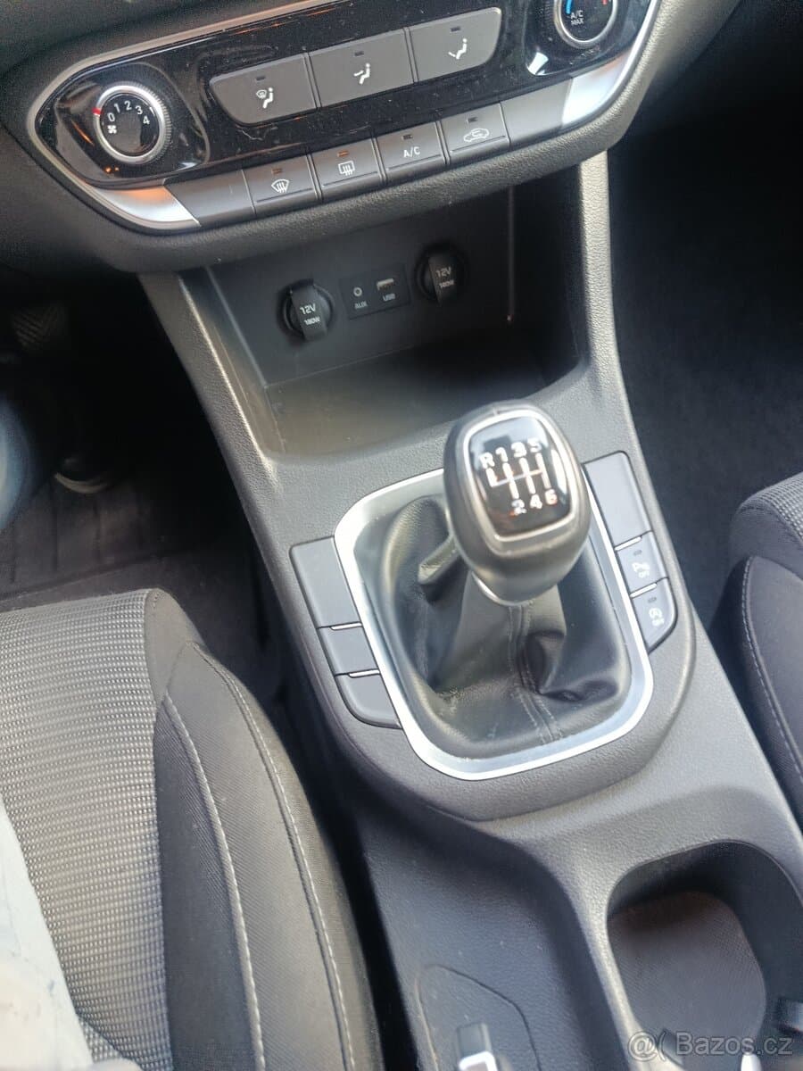 2017 Hyundai i30 - 12