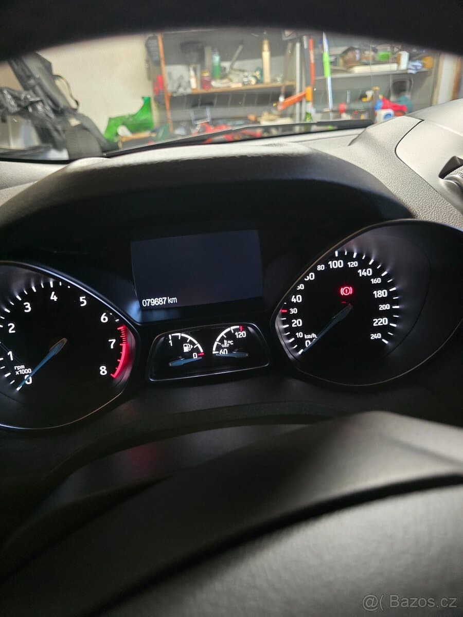 2019 Ford KUGA - 12