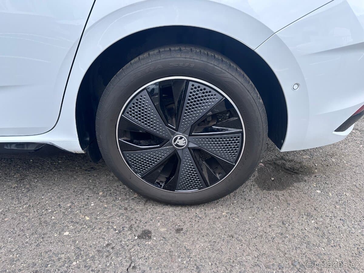 2025 Škoda SCALA - 12