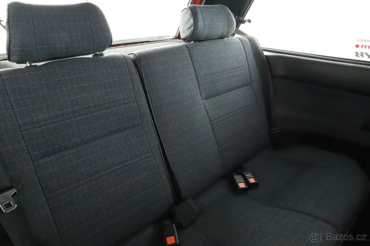 1988 Nissan SUNNY - 12