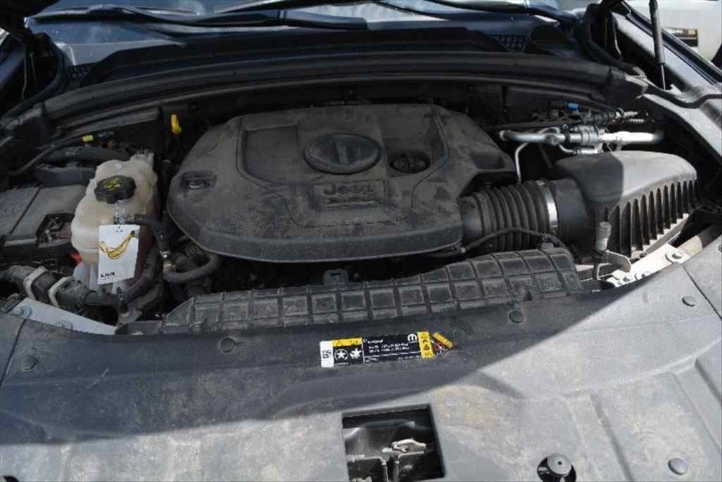 2021 Jeep CHEROKEE - 12