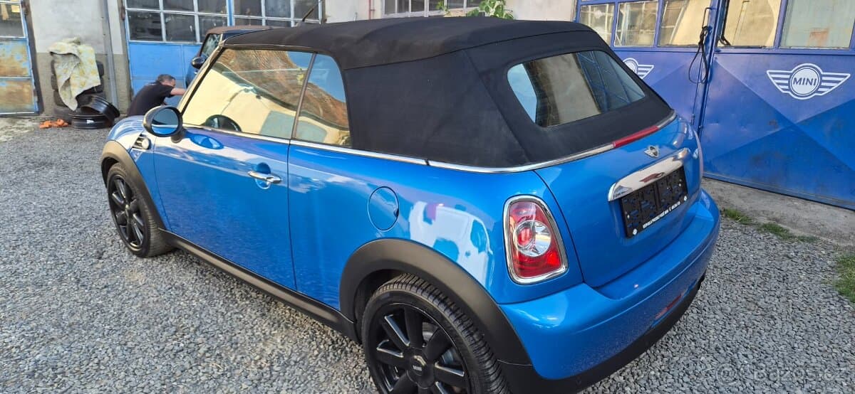 2011 Mini COOPER - 12