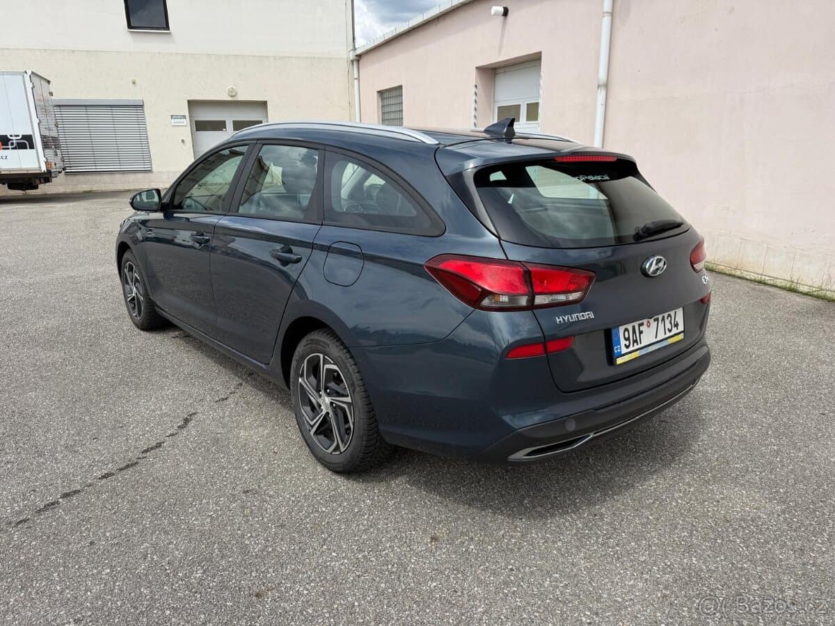 2023 Hyundai i30 - 12