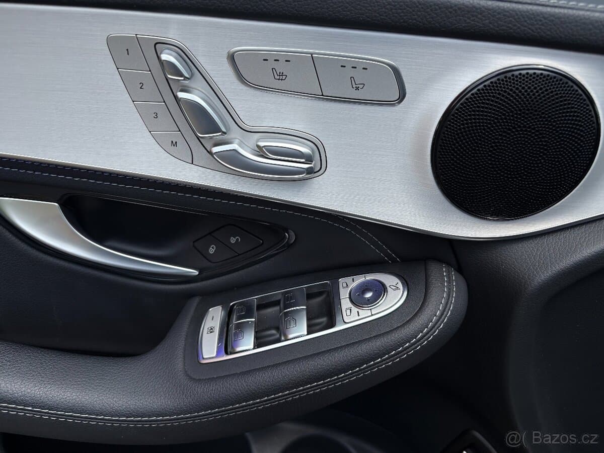 2022 Mercedes-Benz GLC - 12