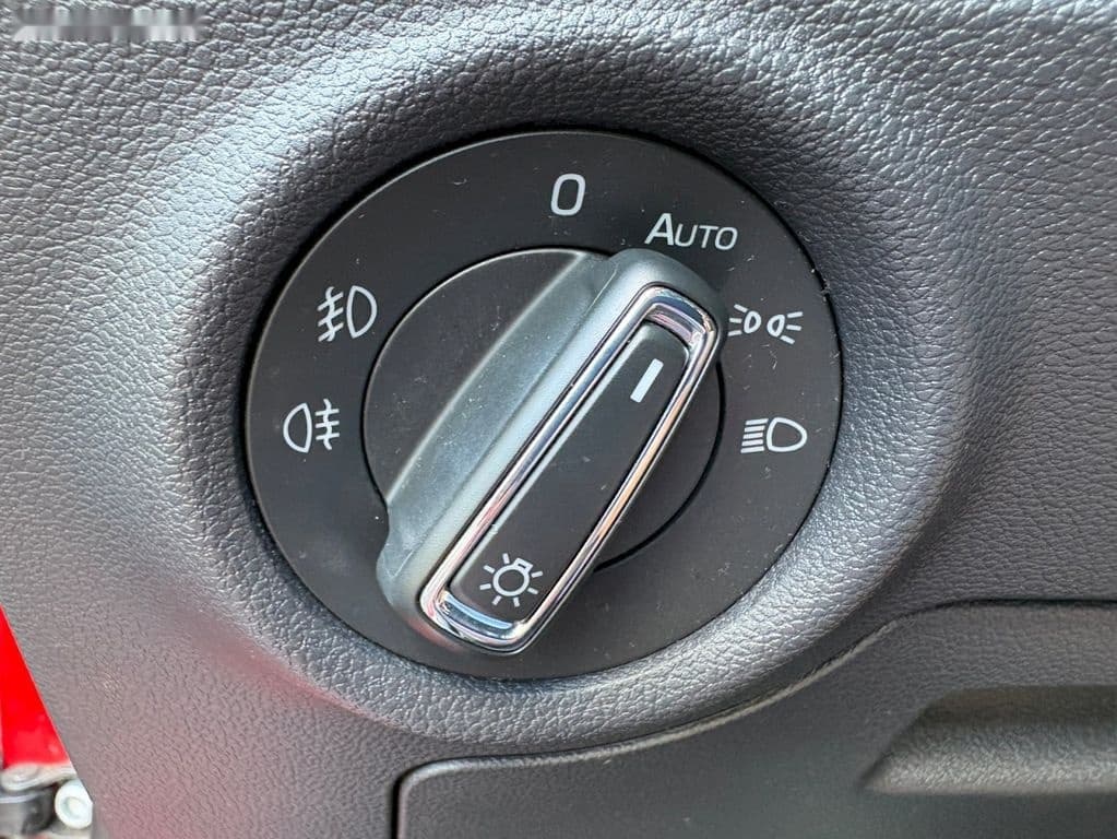 2020 Škoda KAMIQ - 12