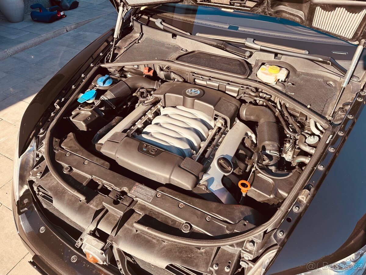 2007 Volkswagen PHAETON - 12