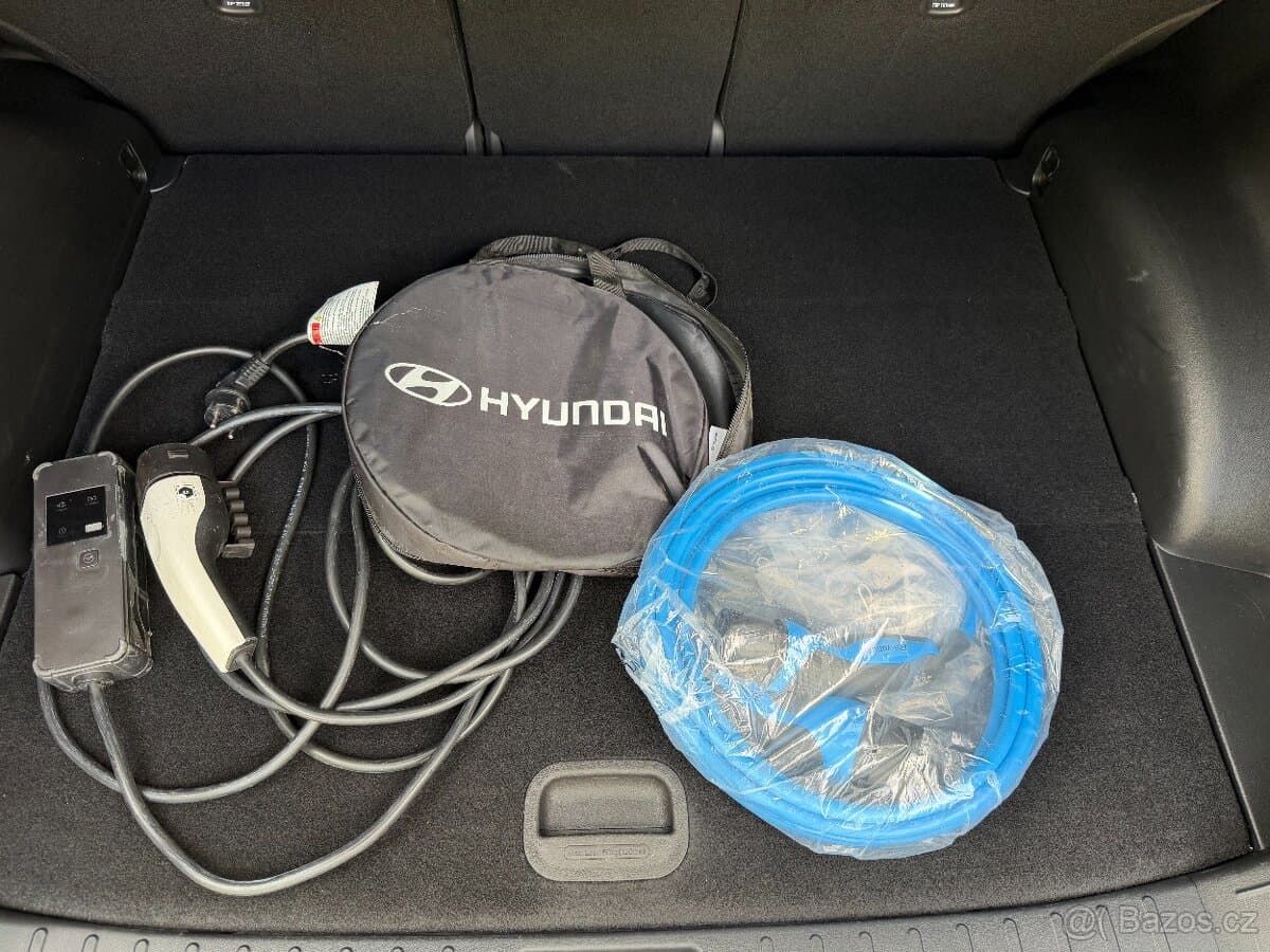2022 Hyundai TUCSON - 12