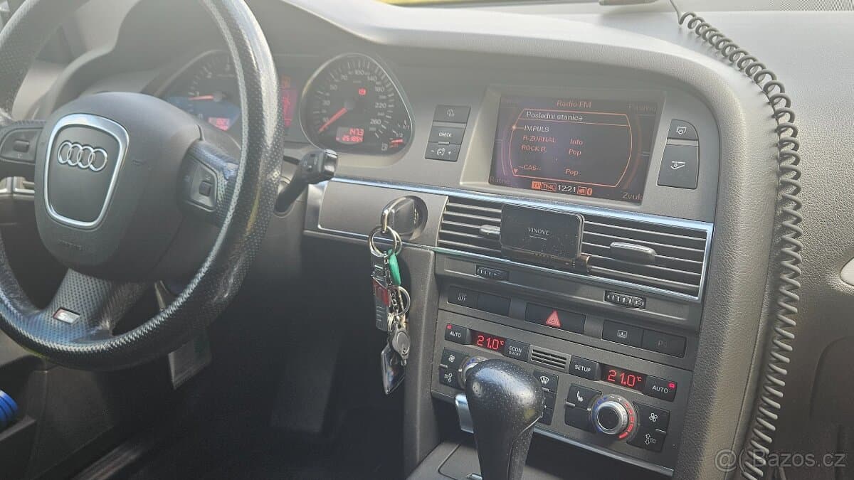 2005 Audi A6 - 12
