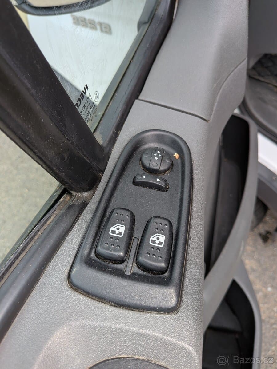 2011 Iveco OSTATNÍ - 12