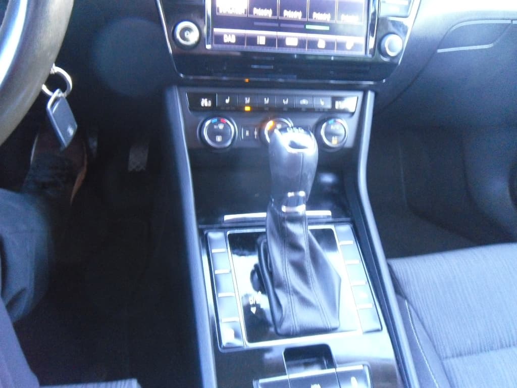 2018 Škoda SUPERB - 12