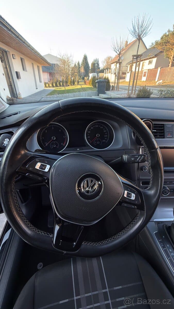 2016 Volkswagen GOLF - 12